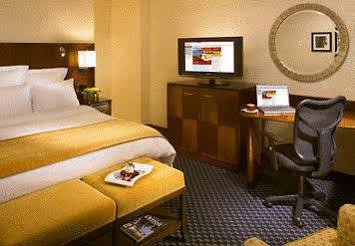 Detroit Marriott Hotel Livonia